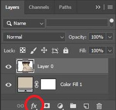 Mengklik ikon Layer Styles di panel Layers di Photoshop